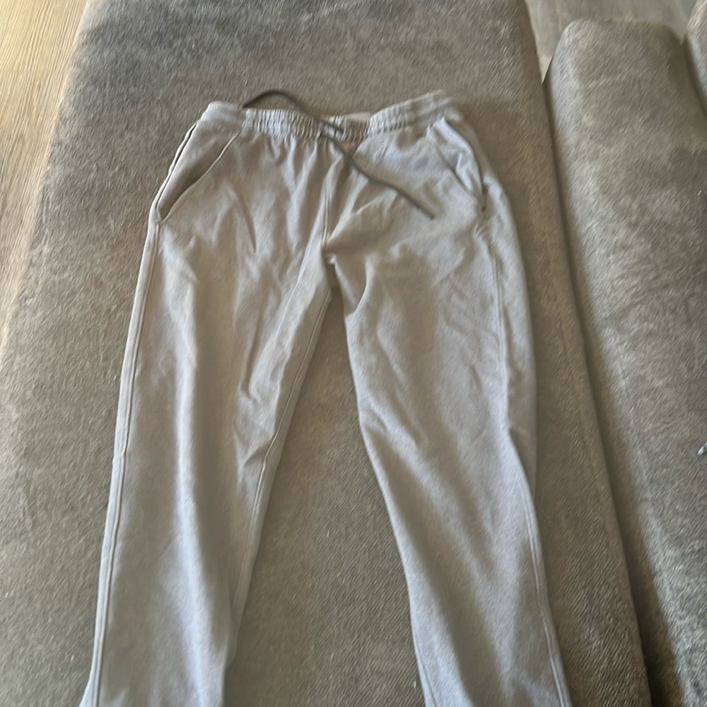 Gray men’s old navy joggers